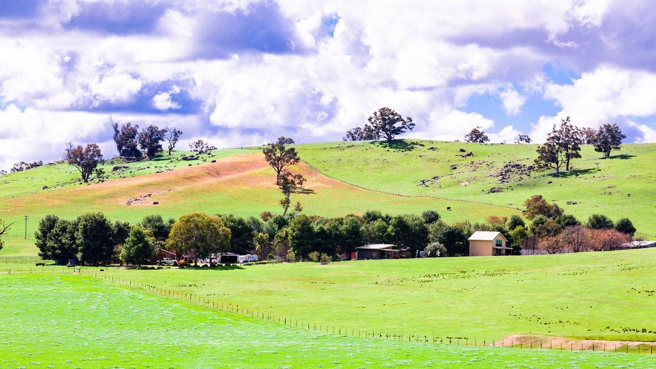 Hillview Farmstay กันดาไก ภายนอก รูปภาพ