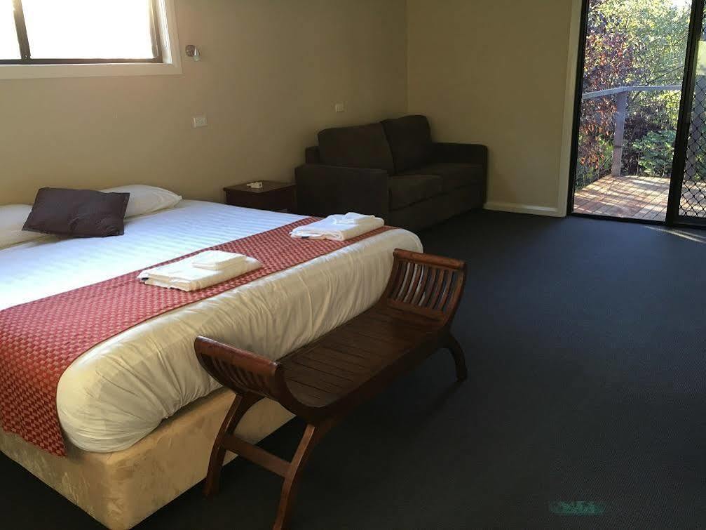 Hillview Farmstay กันดาไก ภายนอก รูปภาพ
